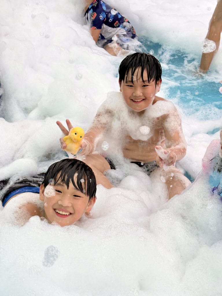 Lịch rơi tuyết định kỳ hàng tuần