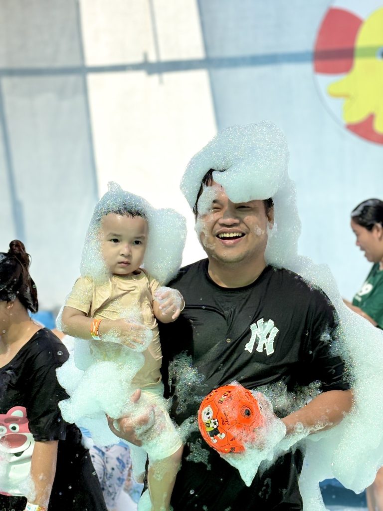 Chuỗi Sự Kiện "Đại Tiệc Xà Phòng" Bùng Nổ Cảm Xúc